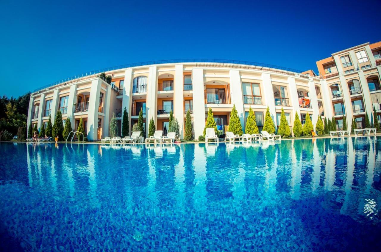 Grand Resort - Imperial Crown Fort Club - Prestige Apartments エレニテ エクステリア 写真
