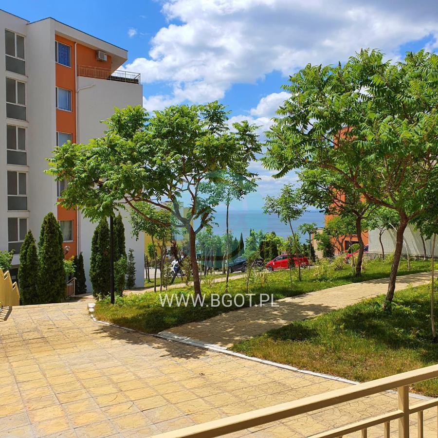 Grand Resort - Imperial Crown Fort Club - Prestige Apartments エレニテ エクステリア 写真