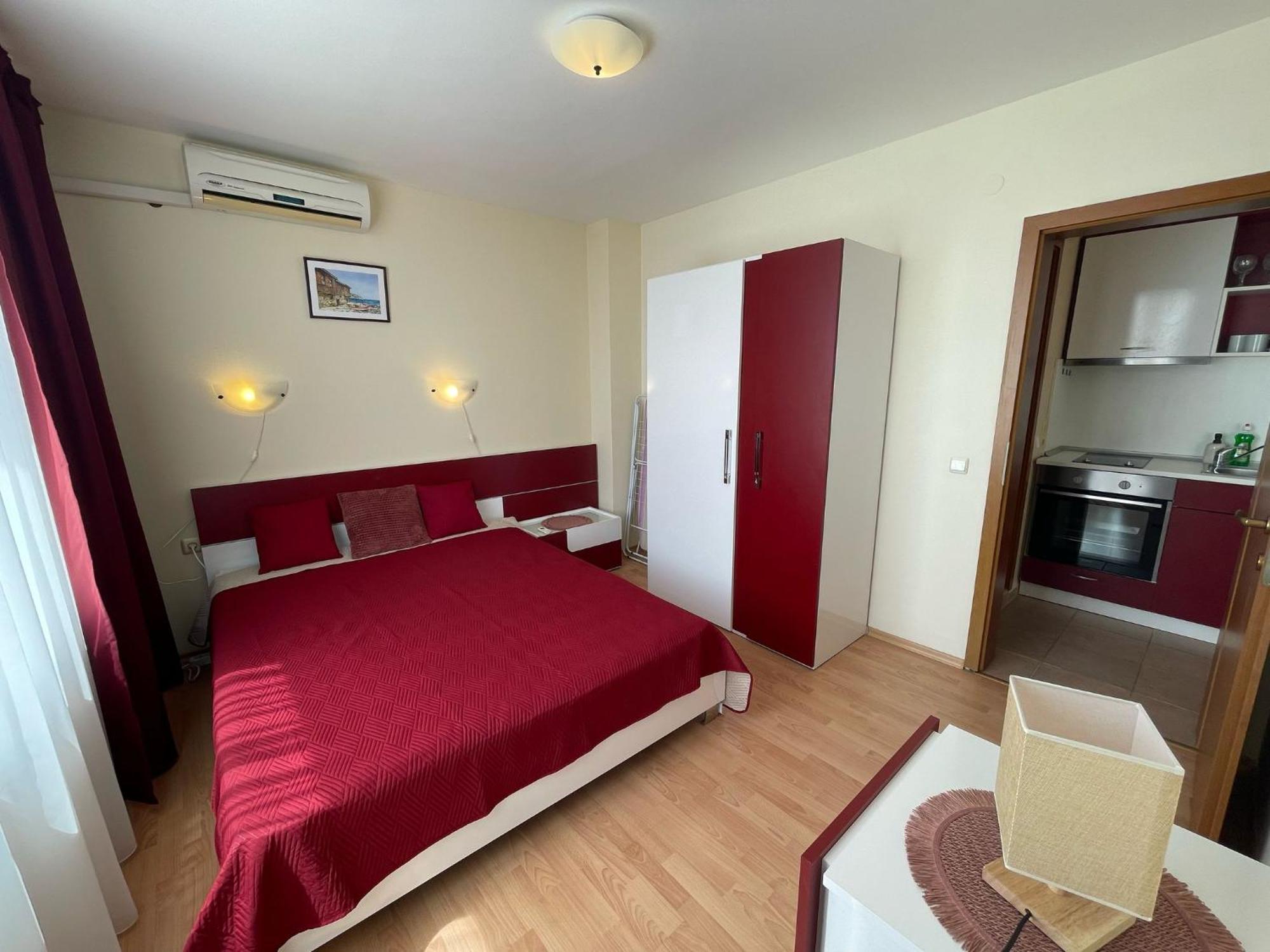Grand Resort - Imperial Crown Fort Club - Prestige Apartments エレニテ 部屋 写真